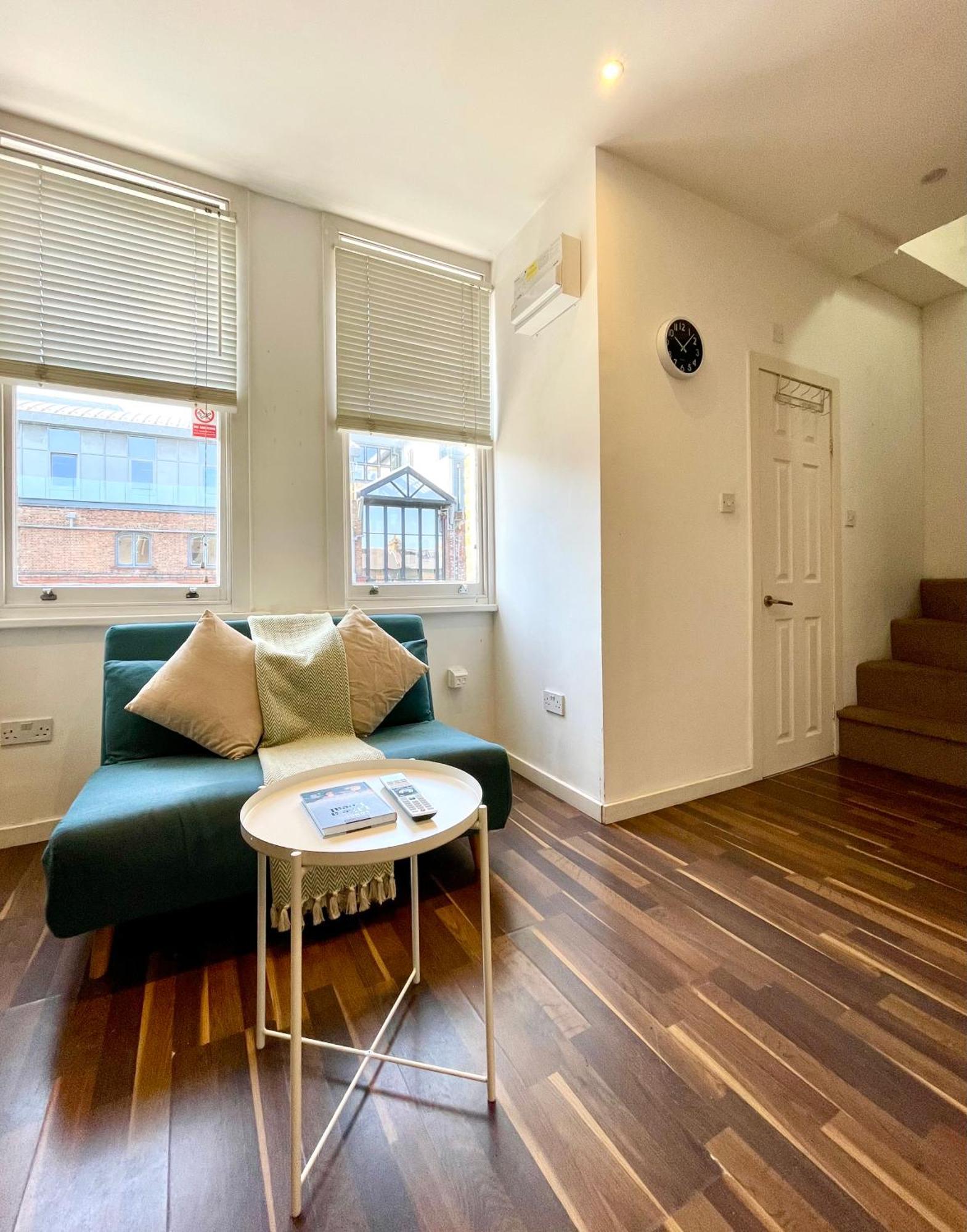 A Fantastic One Double Bedroom Flat Apartment London